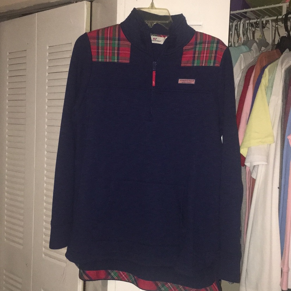 Vineyard vine blue jolly plaid shep shirt .